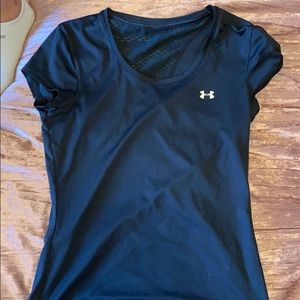 Under armor shirt